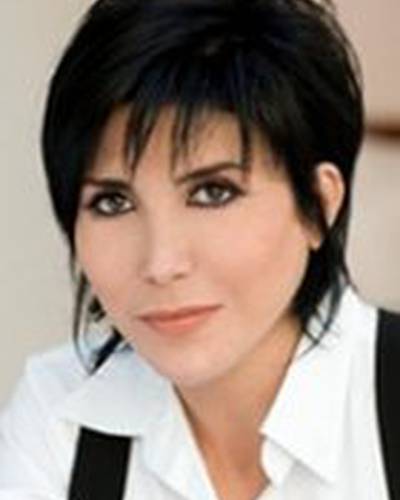 Лиан Фоли фото