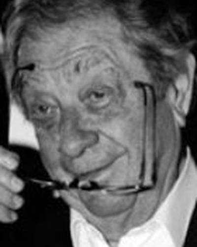 Карой Макк фото