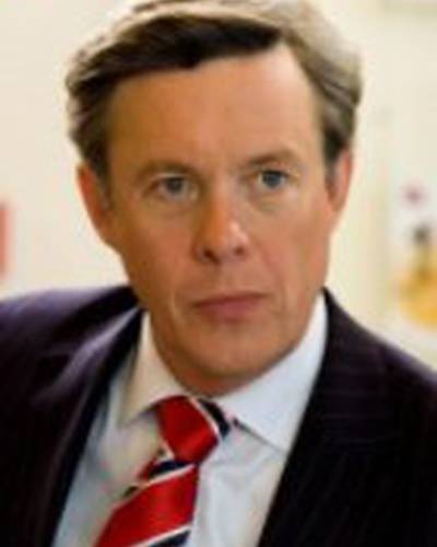 Алекс Дженнингс фото