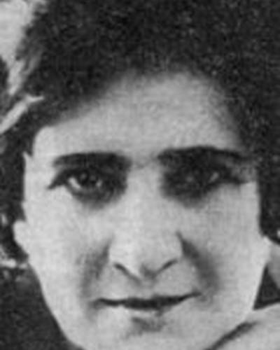 Асмик Агопьян фото