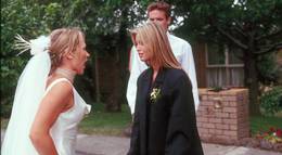 Кадр из фильма "Соседи" - 2