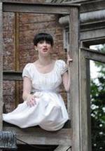 Лаура Доннелли фото