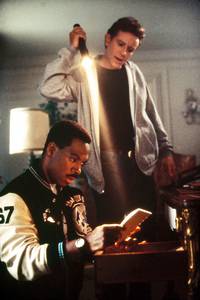 Кадр Полицейский из Беверли-Хиллз 2