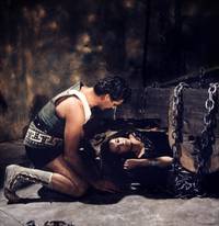 Кадр Колосс Родосский