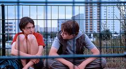 Кадр из фильма "Аляска" - 1