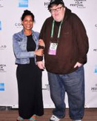 Nisha Pahuja фото