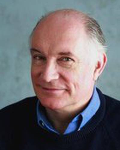 Саймон Джонс фото