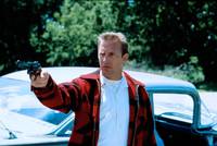 Кадр Совершенный мир