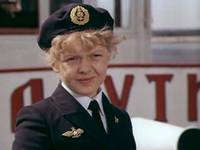 Кадр Без году неделя