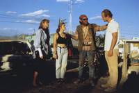 Кадр Вдали от дома