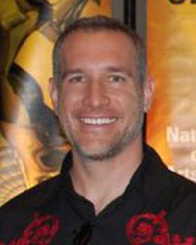 Крис Олсен фото