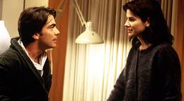 Кадр из фильма "Пока ты спал" - 2