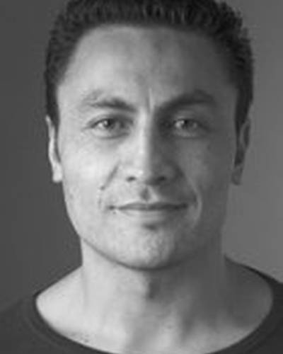 Рене Науфаху фото