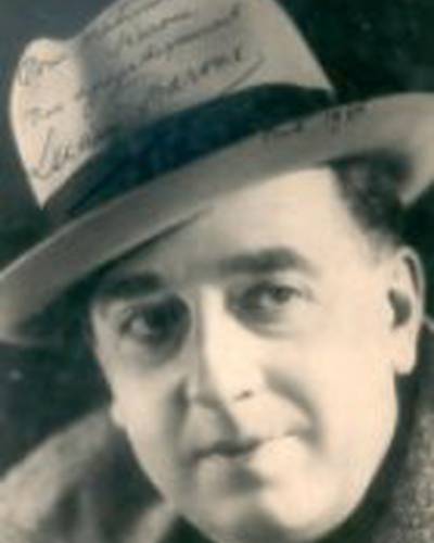 Люсьен Бару фото