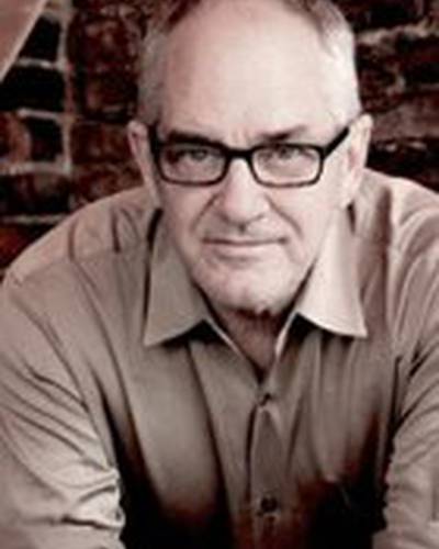 Джей Ананья фото