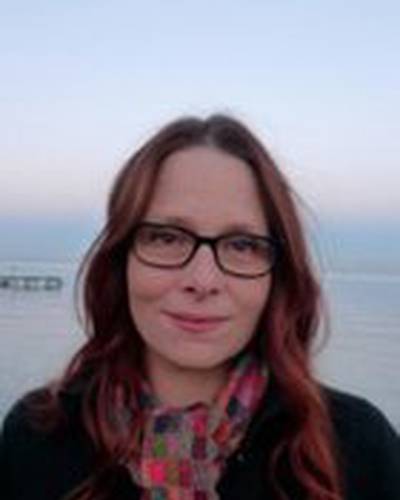 Луиз Ниссен фото