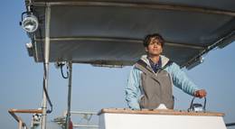 Кадр из фильма "Заклинательница акул" - 1