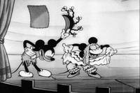 Кадр Mickey's Mellerdrammer