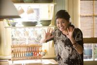 Кадр Я не знаю, как она делает это