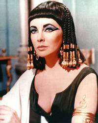 Кадр Клеопатра