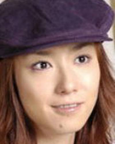 Хитоми Манака фото