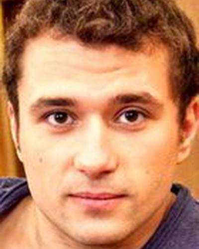 Александр Якин фото