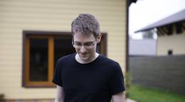 Кадр из фильма "Citizenfour: Правда Сноудена" - 2