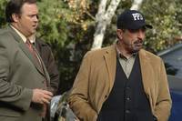 Кадр Правосудие Стоуна: Смерть в раю