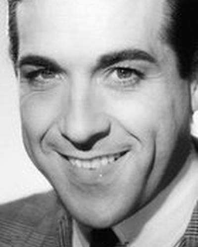 Луис Мариано фото