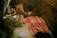 Кадр Не хочу спать одна