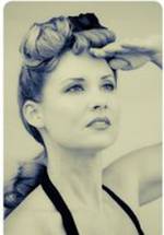 Слоун ДеФорест фото