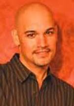 Деррик Булатао фото