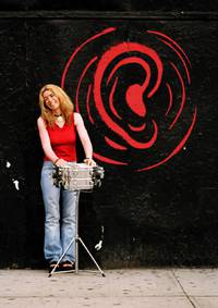 Кадр Прикосновение звука