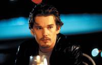 Кадр Перед рассветом