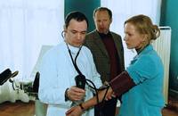 Кадр Две истории и одна свадьба