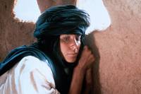 Кадр Под покровом небес