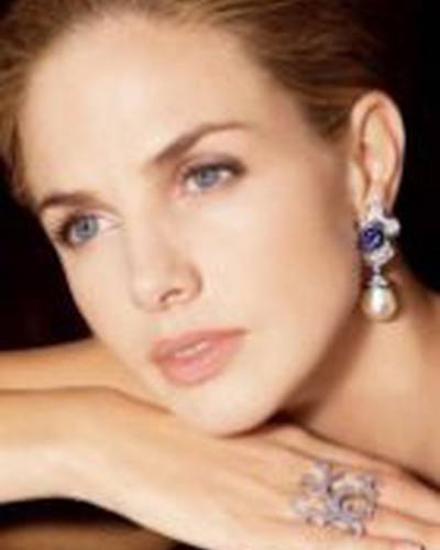 Женовева Касанова фото