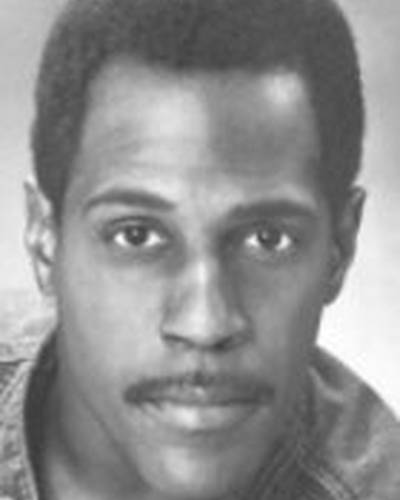 Стив Джеймс фото