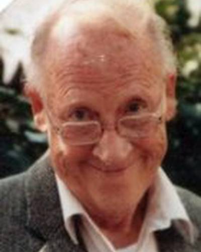 Хью Уорден фото