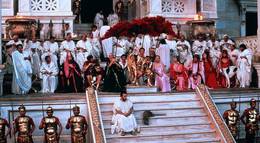 Кадр из фильма "Калигула" - 1