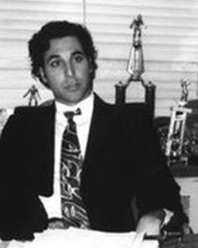 Дэниэл Уайсс фото