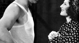 Кадр из фильма "Восторг идиота" - 1