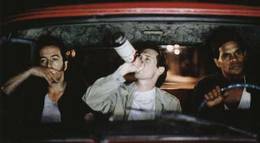 Кадр из фильма "Таинственный поезд" - 1