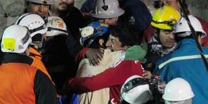 Чилийские шахтеры попадут на большой экран