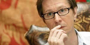 Гари Олдман опять режиссер