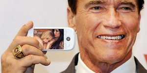 Арнольд Шварценеггер поженил лесбиянок