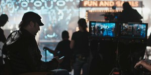 Роберт Родригес обратился за помощью к зрителям Роберт Родригес обратился за помощью к зрителям