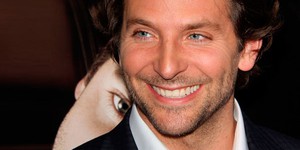 Брэдли Купер заменит Джуда Лоу в «Джейн берет ружье»