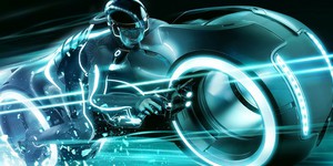 Джозеф Косински рассказал о втором «Троне» и ремейке «Черной дыры»