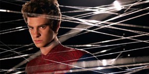 Эндрю Гарфилд предложил сделать Спайдермена бисексуалом